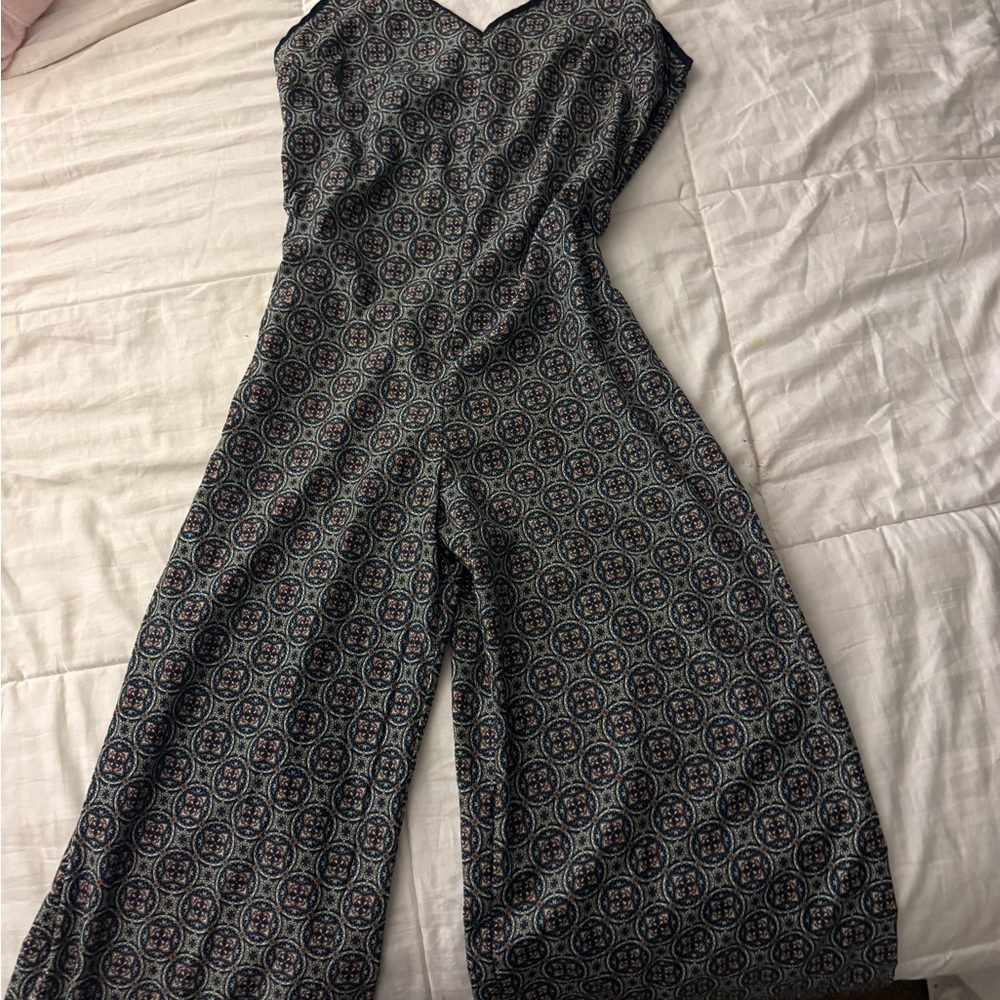 Sans Souci Black and Gray Geometric Jumpsuit